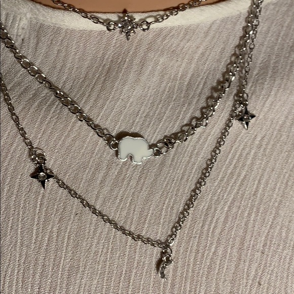 🔵Multi-Layer Elephant Necklace - Picture 6 of 8